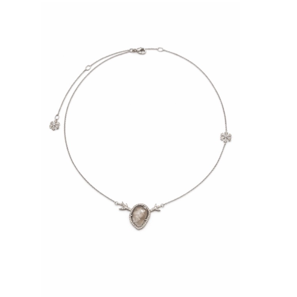 Necklace Diamond Heart With Snowflakes