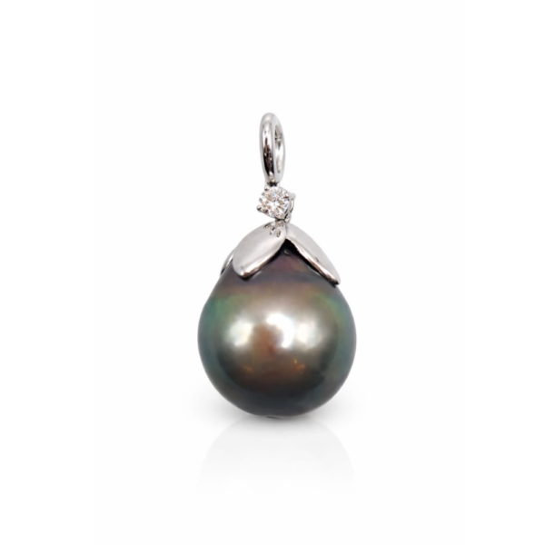 Pendant "Tahitian Beauty"
